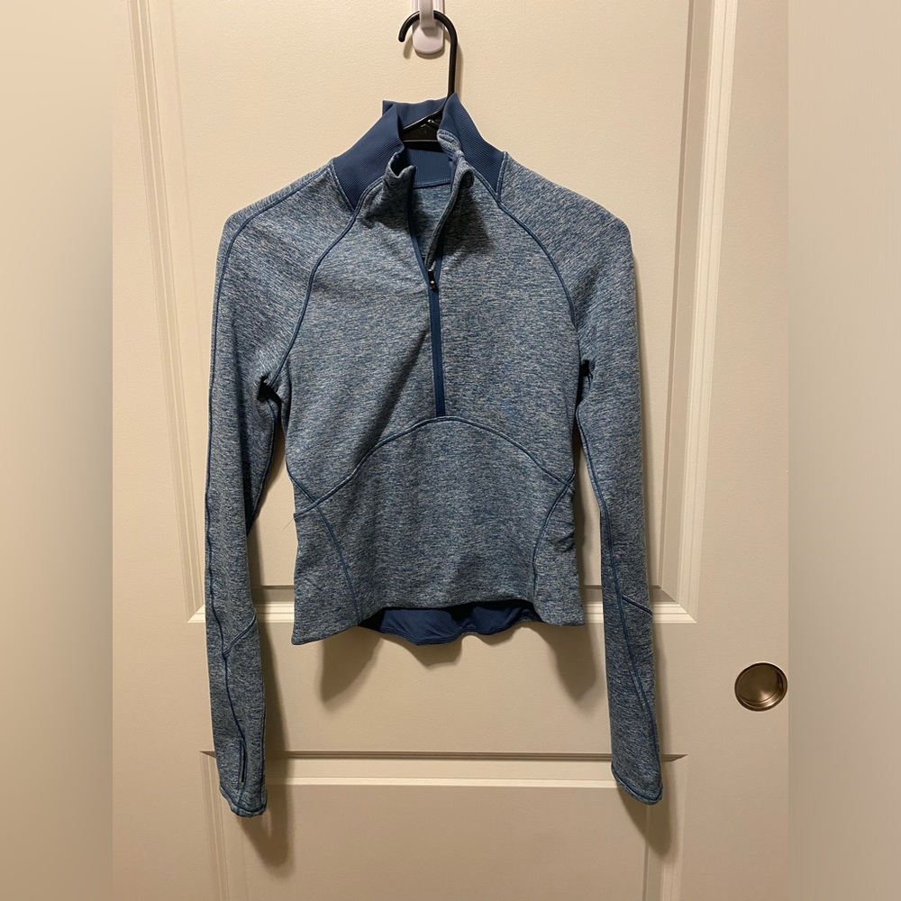 Cropped Lululemon half zip size 2